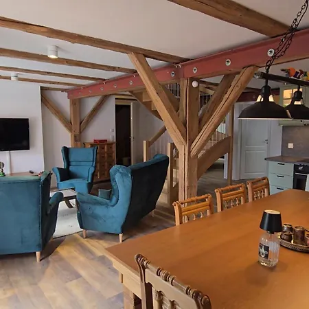 Apartment Historischer Pferdestall Im Zentrum Von Weißenburg Mit 2 Parkplätzen, Terrasse Und Balkon *