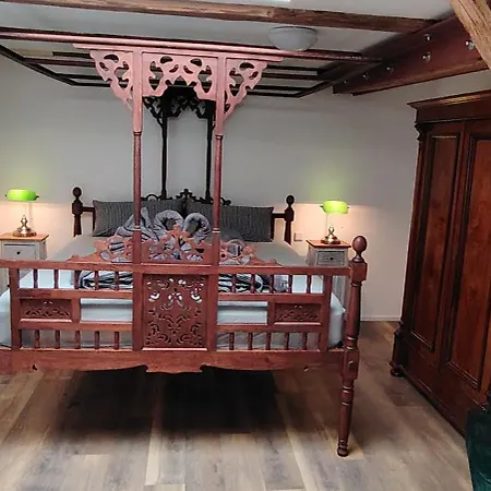 Historischer Pferdestall Im Zentrum Von Weißenburg Mit 2 Parkplätzen, Terrasse Und Balkon * Weißenburg in Bayern